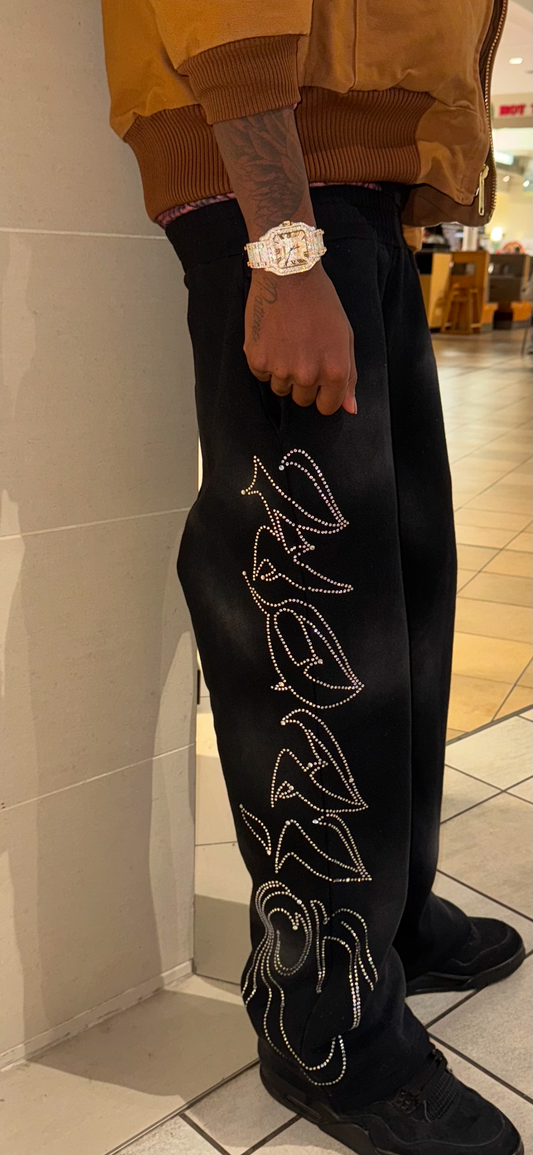 v1 DOUBLE LAYERED SWEATS